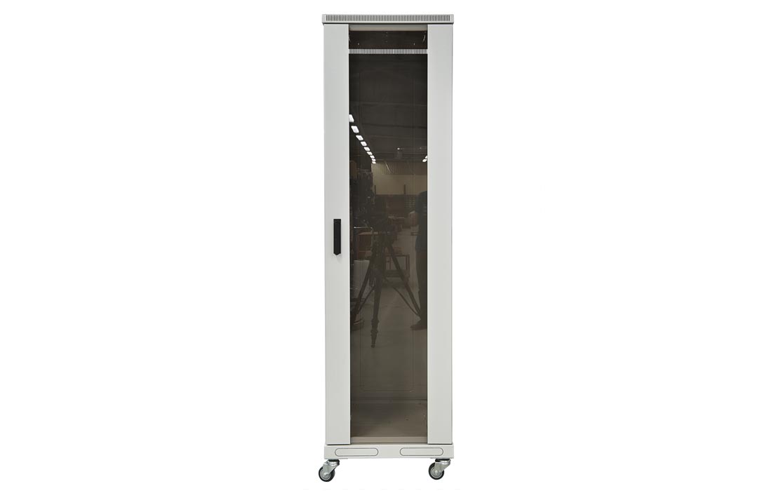 Шкаф телекоммуникационный напольный 19",18U(600x600), ШТ-НП-18U-600-600-С, передняя дверь стекло ССД