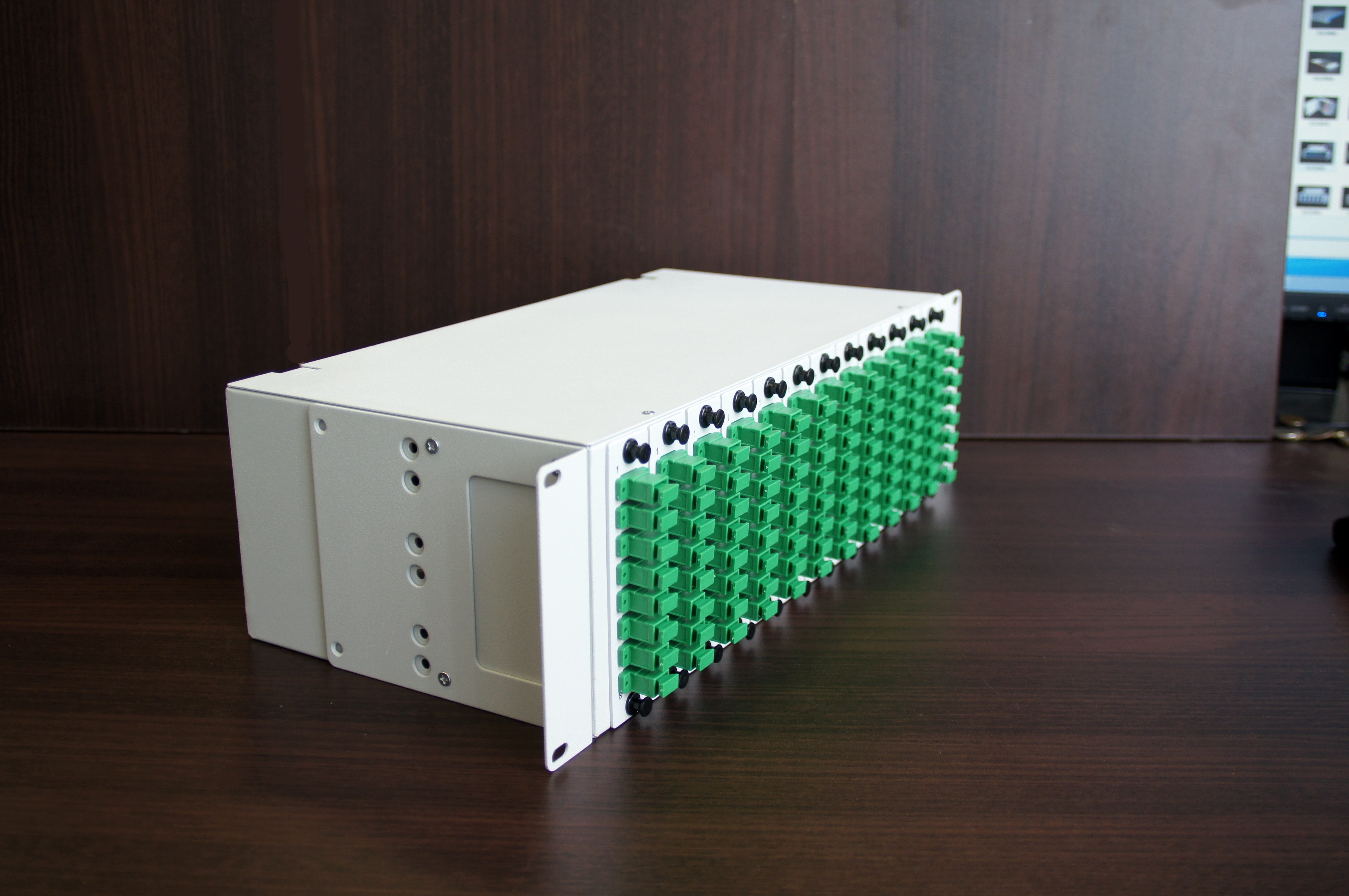 КОР-С-128 sc/apc 4U