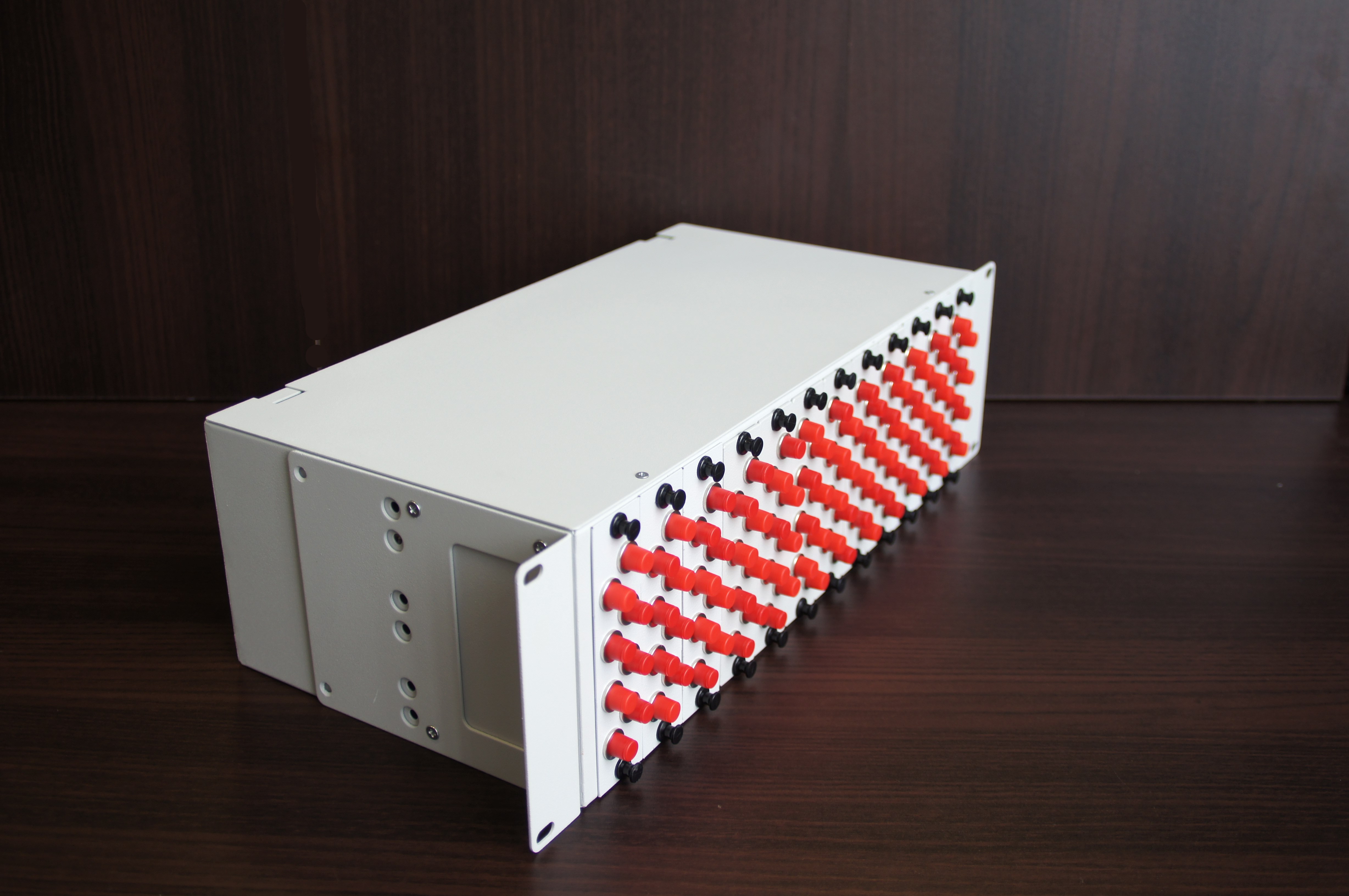 Стоечный оптический кросс КОР-С-96 fc/upc 3U