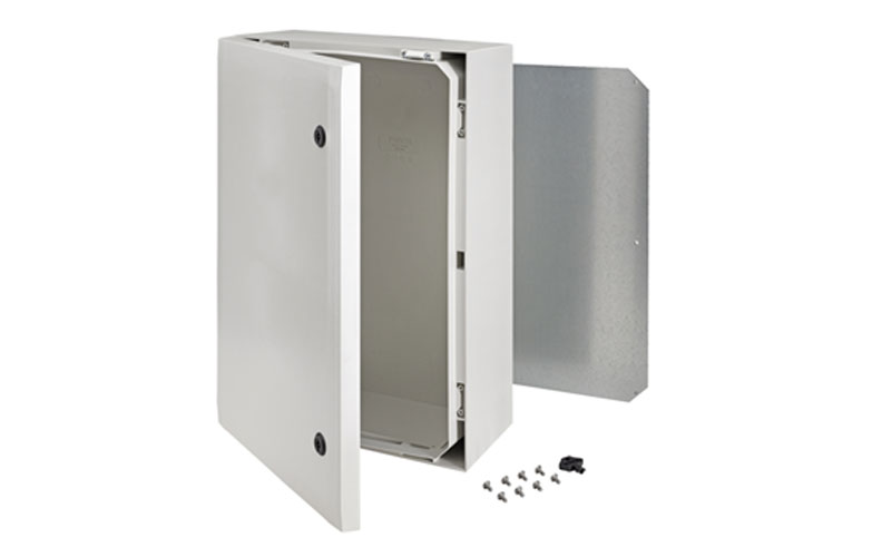 ARCA 705030 Шкаф, армированный PC, серая дверца, два замка, петли на длинной стороне, без монтажной панели