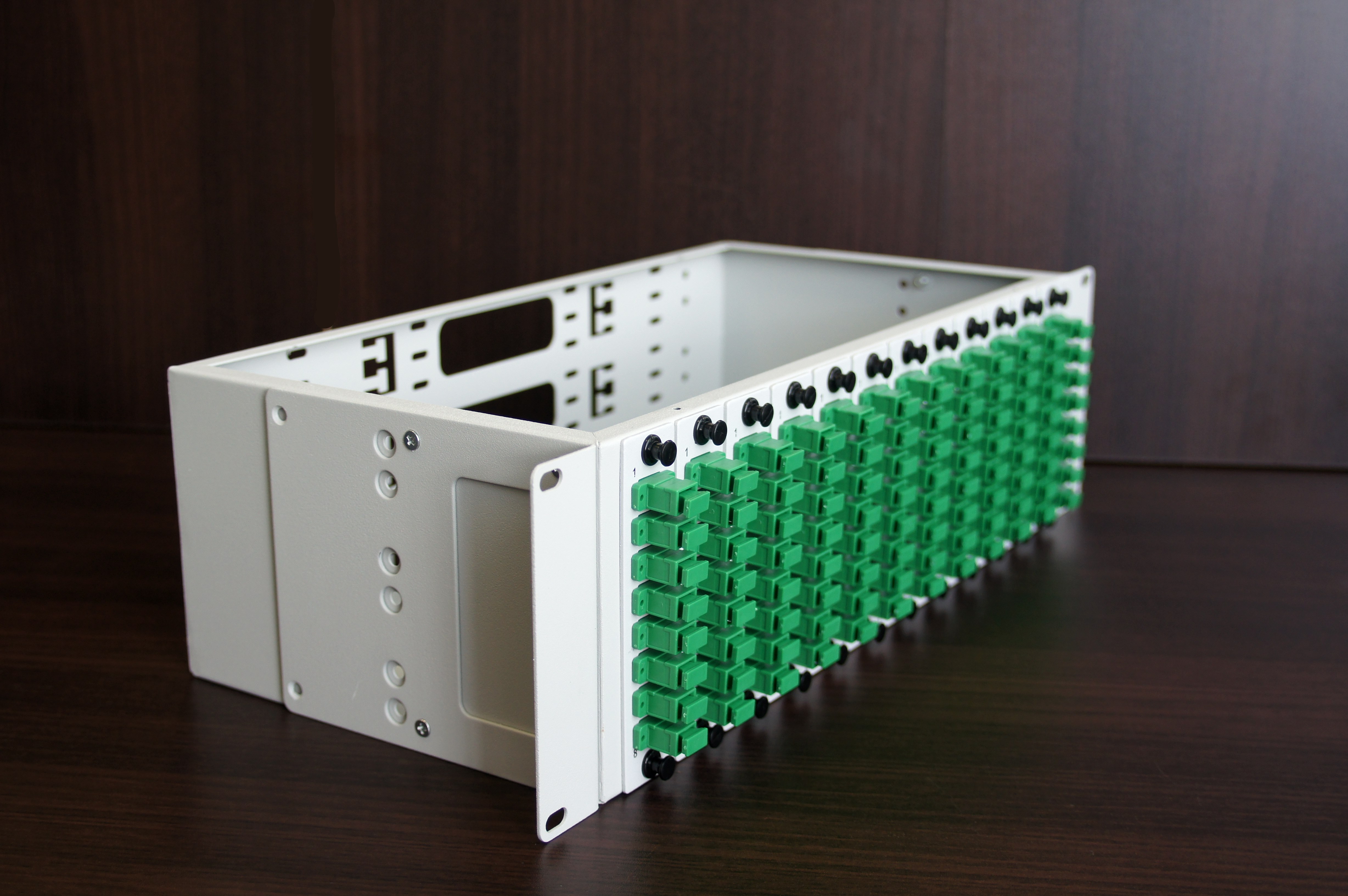 КОР-С-128 sc/apc 4U