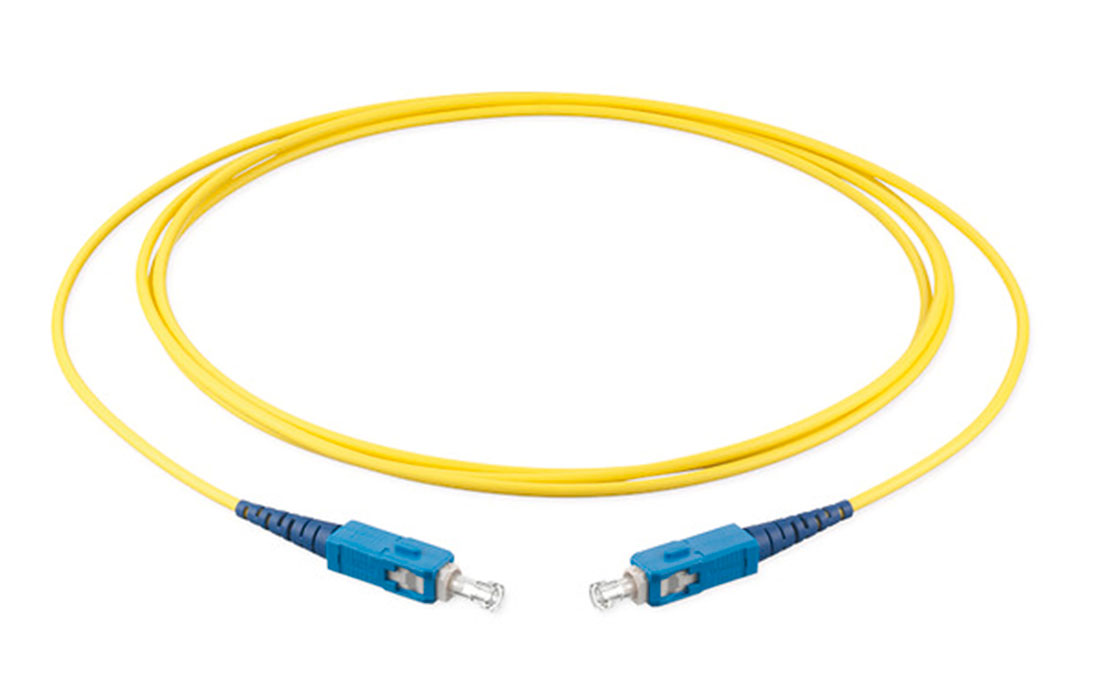 Патч-корд оптический Corning 2мм SM симплекс SC/UPC-SC/UPC 3м F585801G1Z20003M
