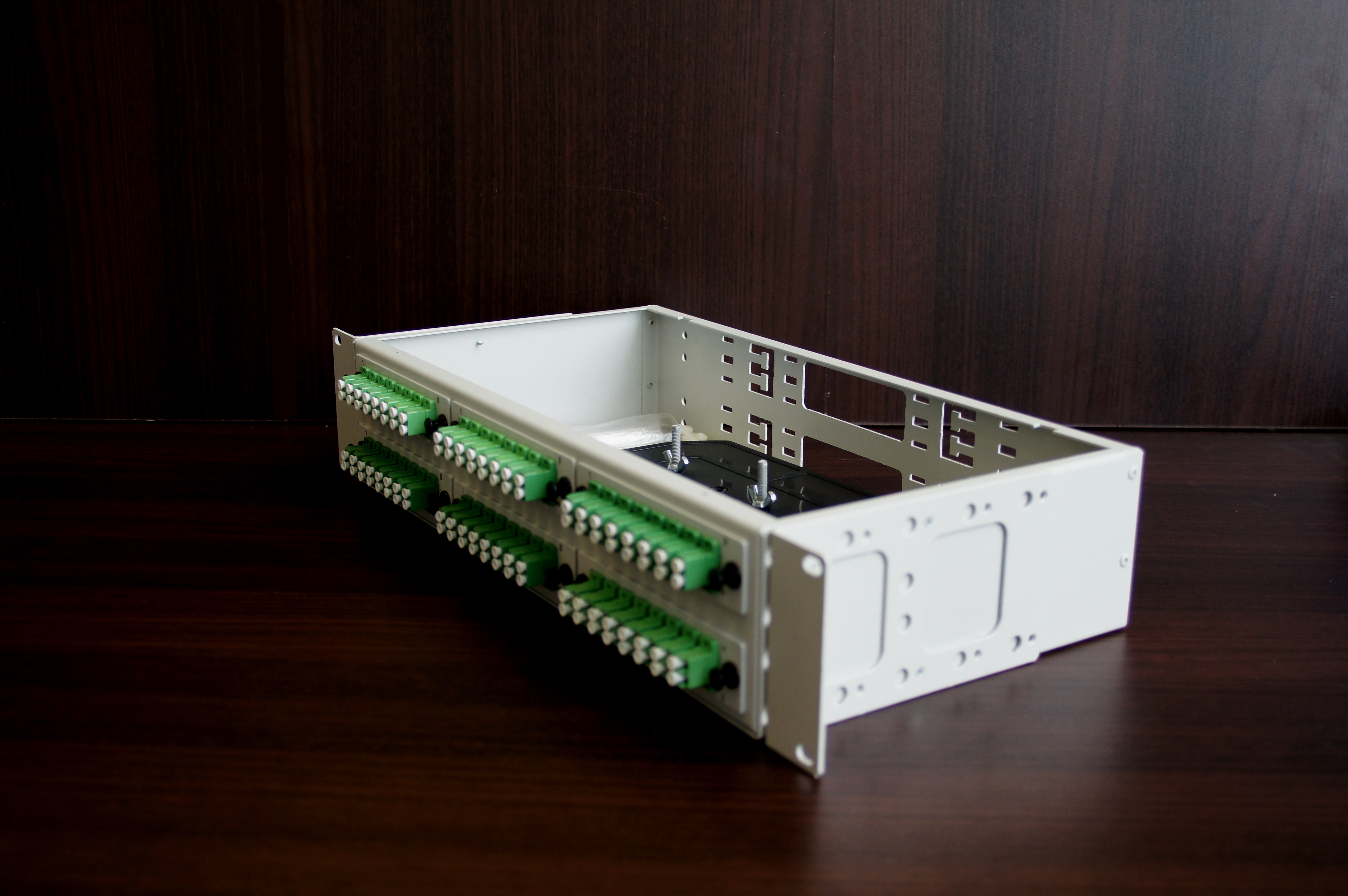 КОР-С-144 lc/apc 4U