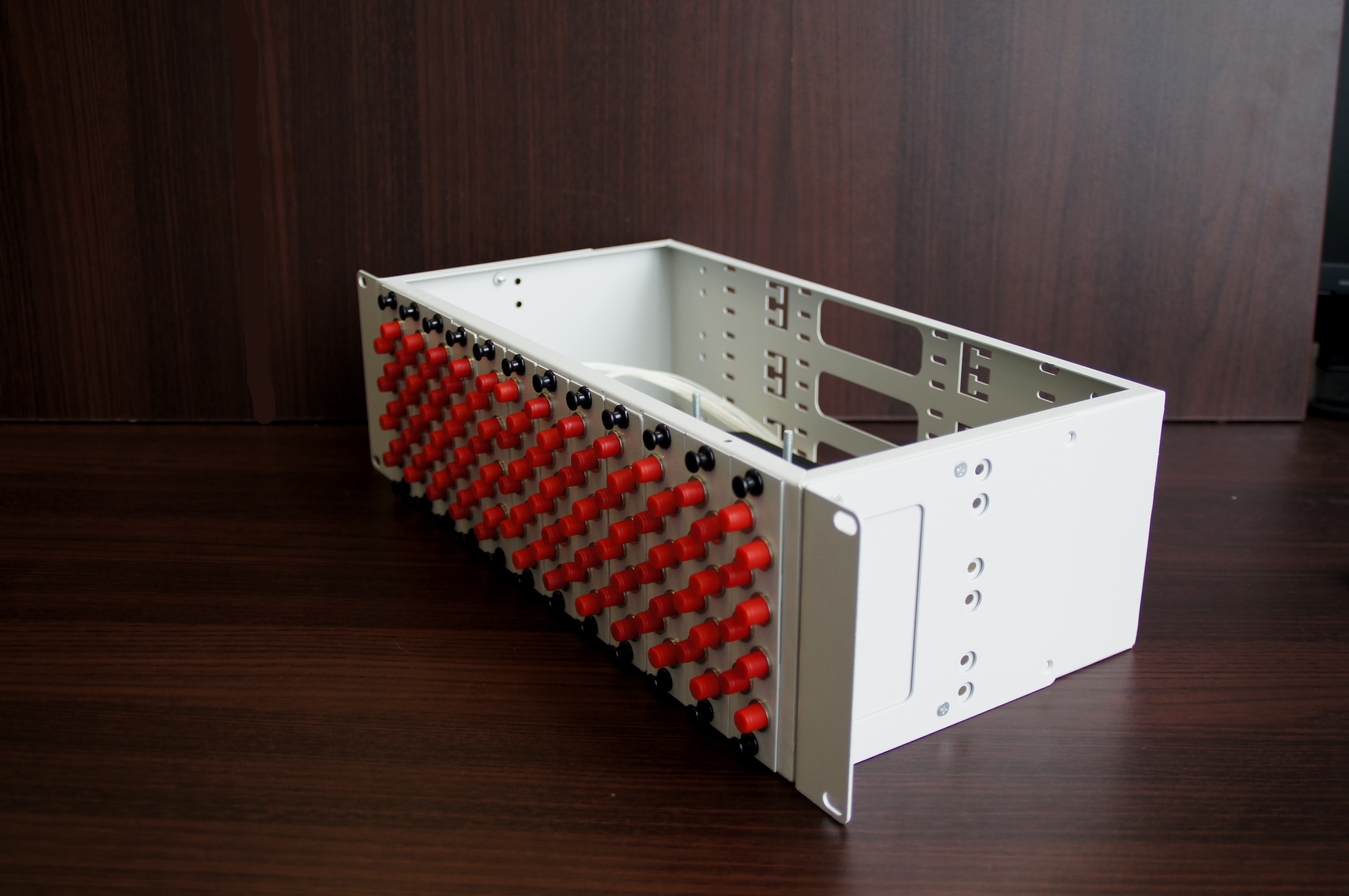 Стоечный оптический кросс КОР-С-96 fc/upc 3U