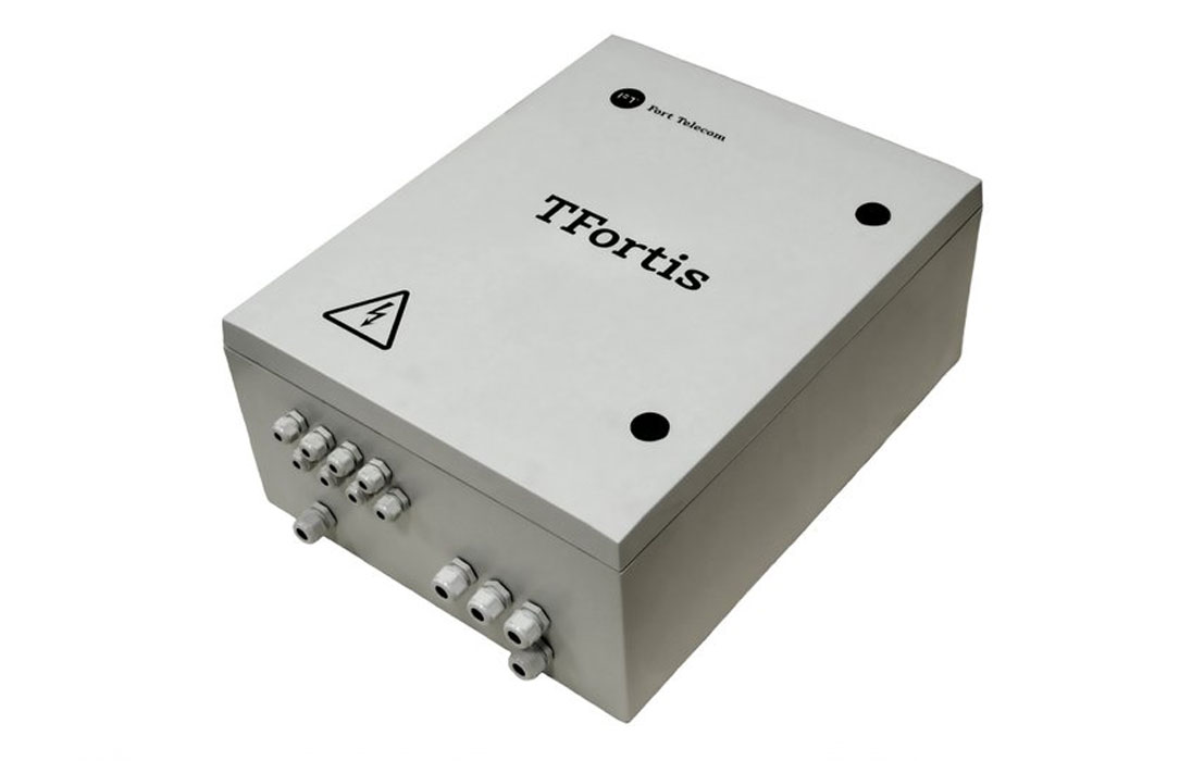 Уличный коммутатор TFortis PSW-2G8F+UPS-Box управляемый 1Гбит/с