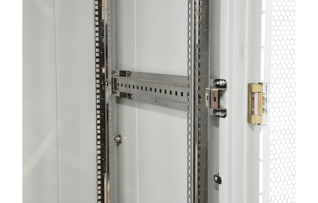 Шкаф телекоммуникационный напольный 19",18U(600x600), ШТ-НП-18U-600-600-С, передняя дверь стекло ССД